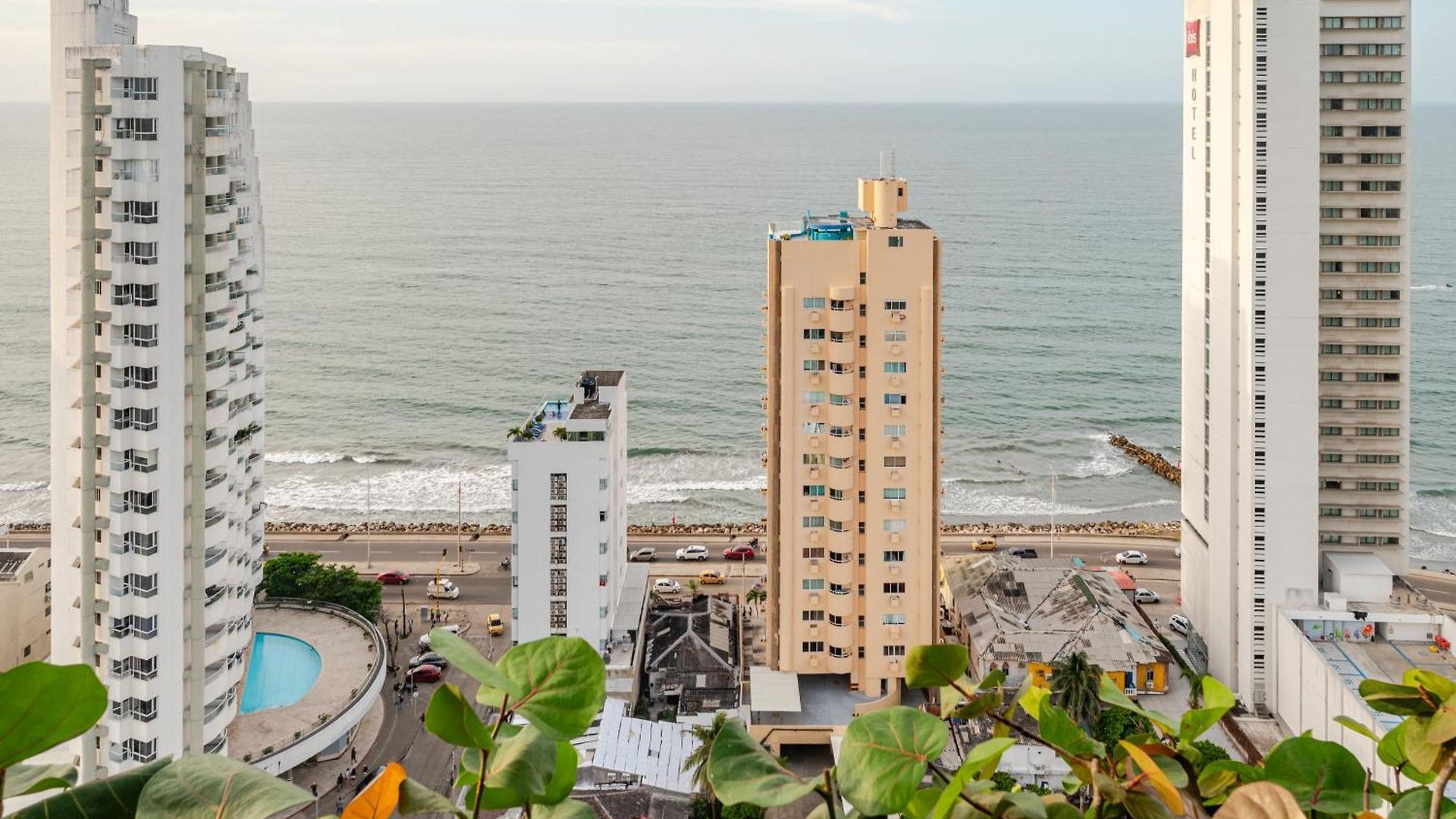 Paraíso Costero De Lujo Con Vista Directa Al Mar Apartamento