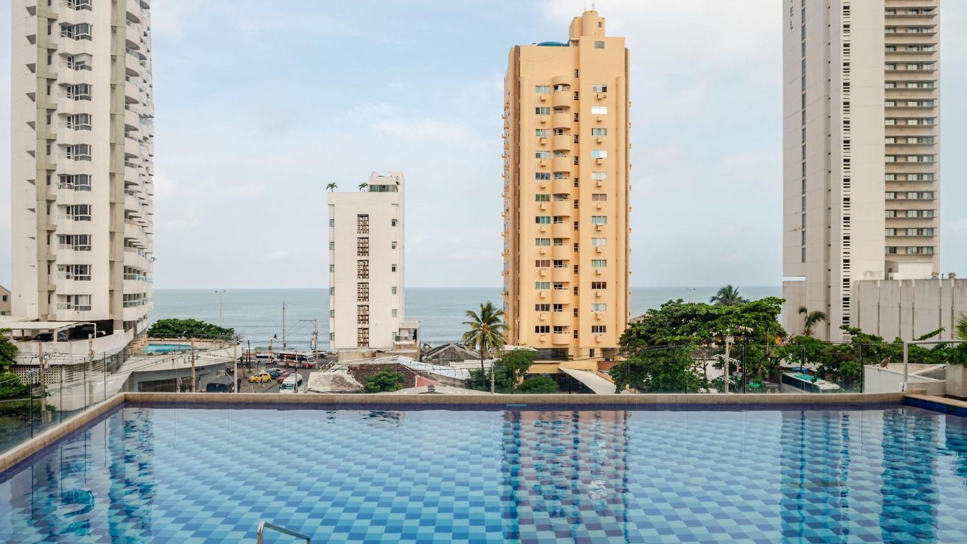 Apartamento Paraíso Costero De Lujo Con Vista Directa Al Mar *