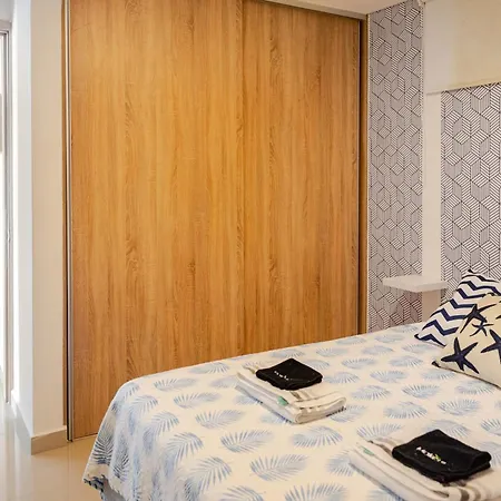 Paraíso Costero De Lujo Con Vista Directa Al Mar Apartamento